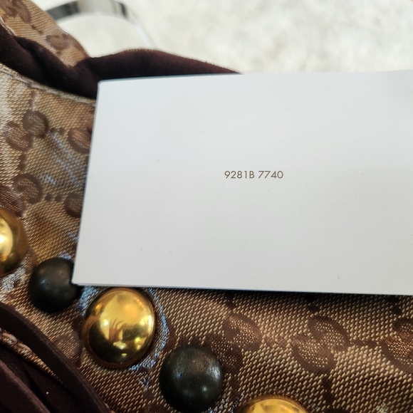 Authentic Gucci Babushka Bag! Mint Condition! It is amazing!!! - Picture 3 of 7